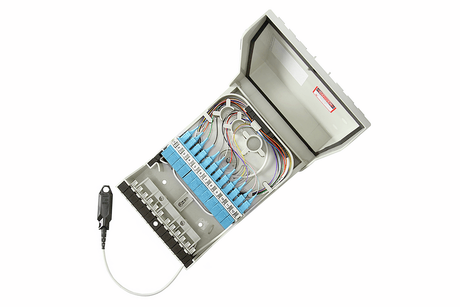 CommScope - panel, Rapid fiber mini-rdt distribtuion terminal, 12 fiber, lc/upc, indoor/outdoor cable, 200 ft - RDT-SM12K00D06190