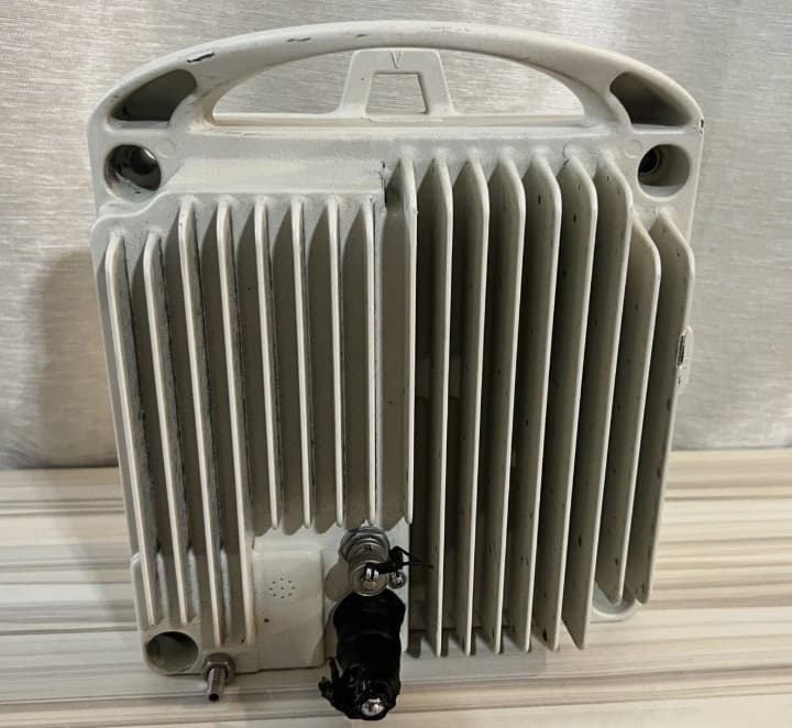 Ceragon Networks RFU-CX-F-18-TH - Mw Radio 18ghz Tx High