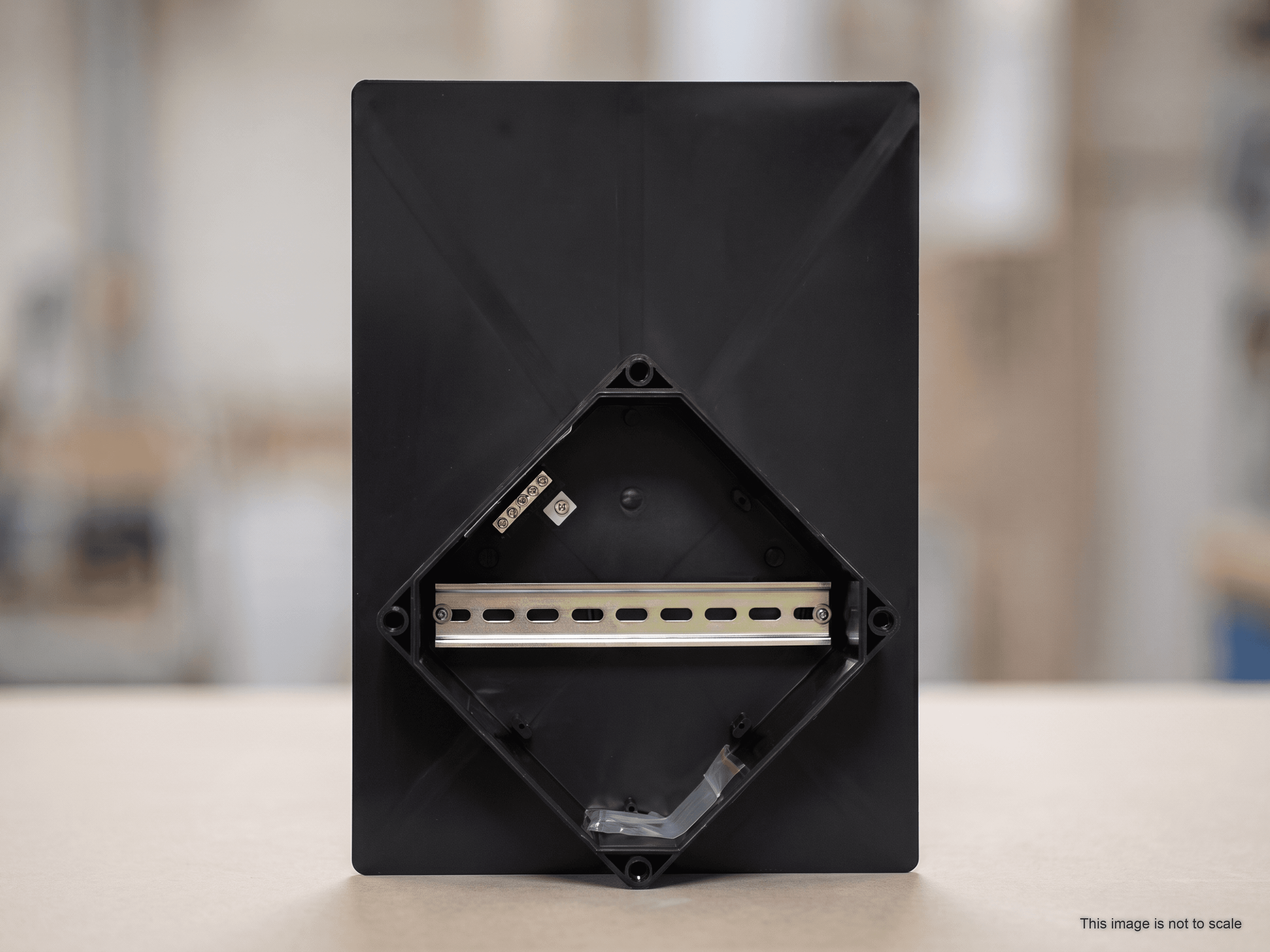 2-units min. Pentair, Inc. Hof Box Transition Resd Rj Blk - RJ-1