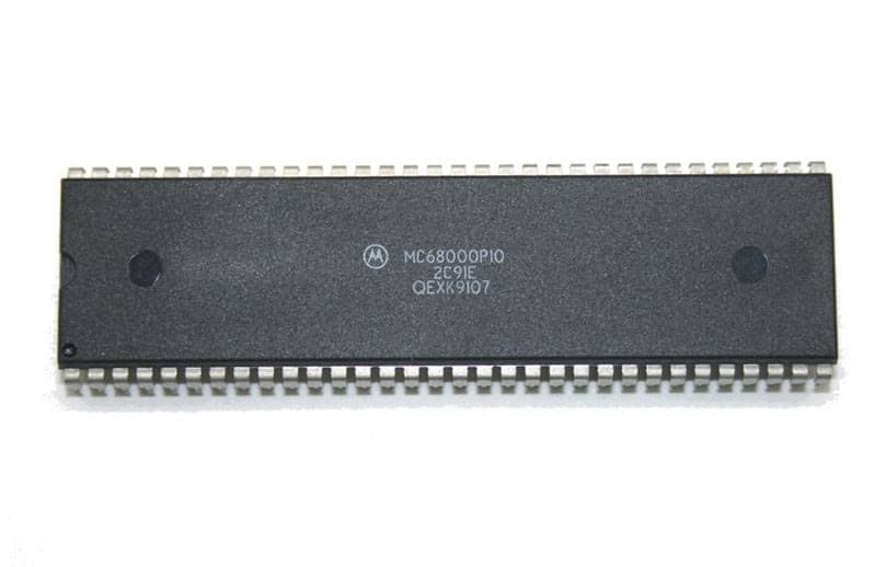112-units min. BEST SOURCE 68000P10 IC - 68000P10